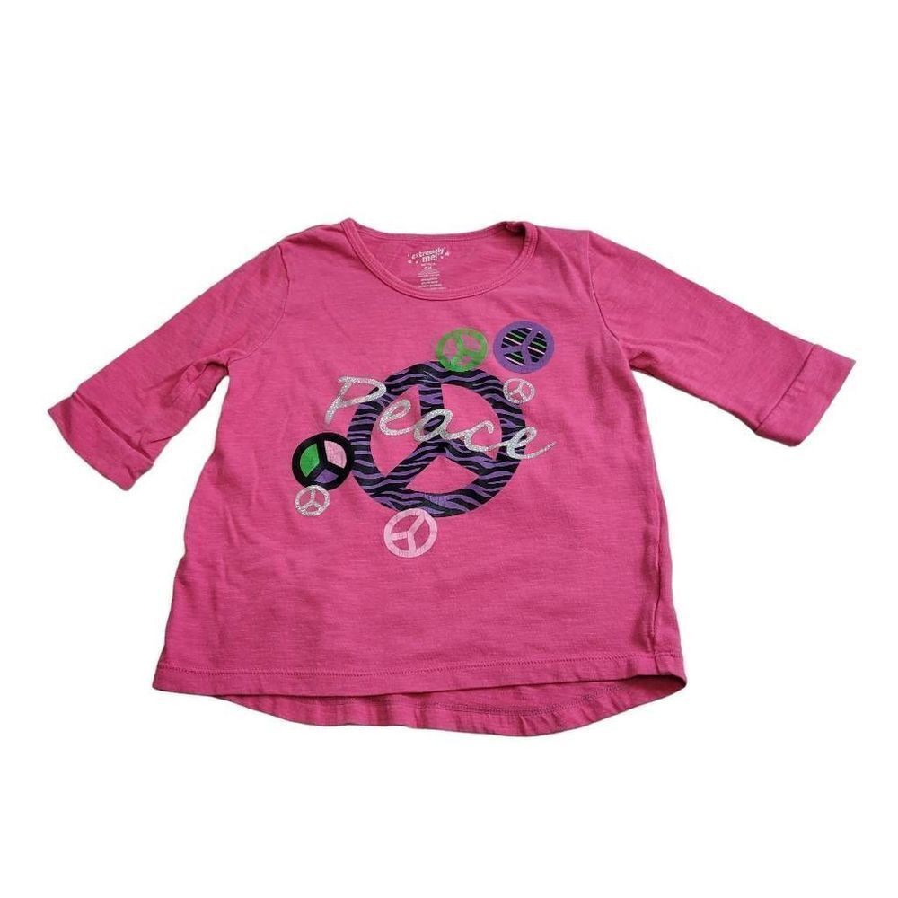 Extremely Me peace sign shirt 5/6